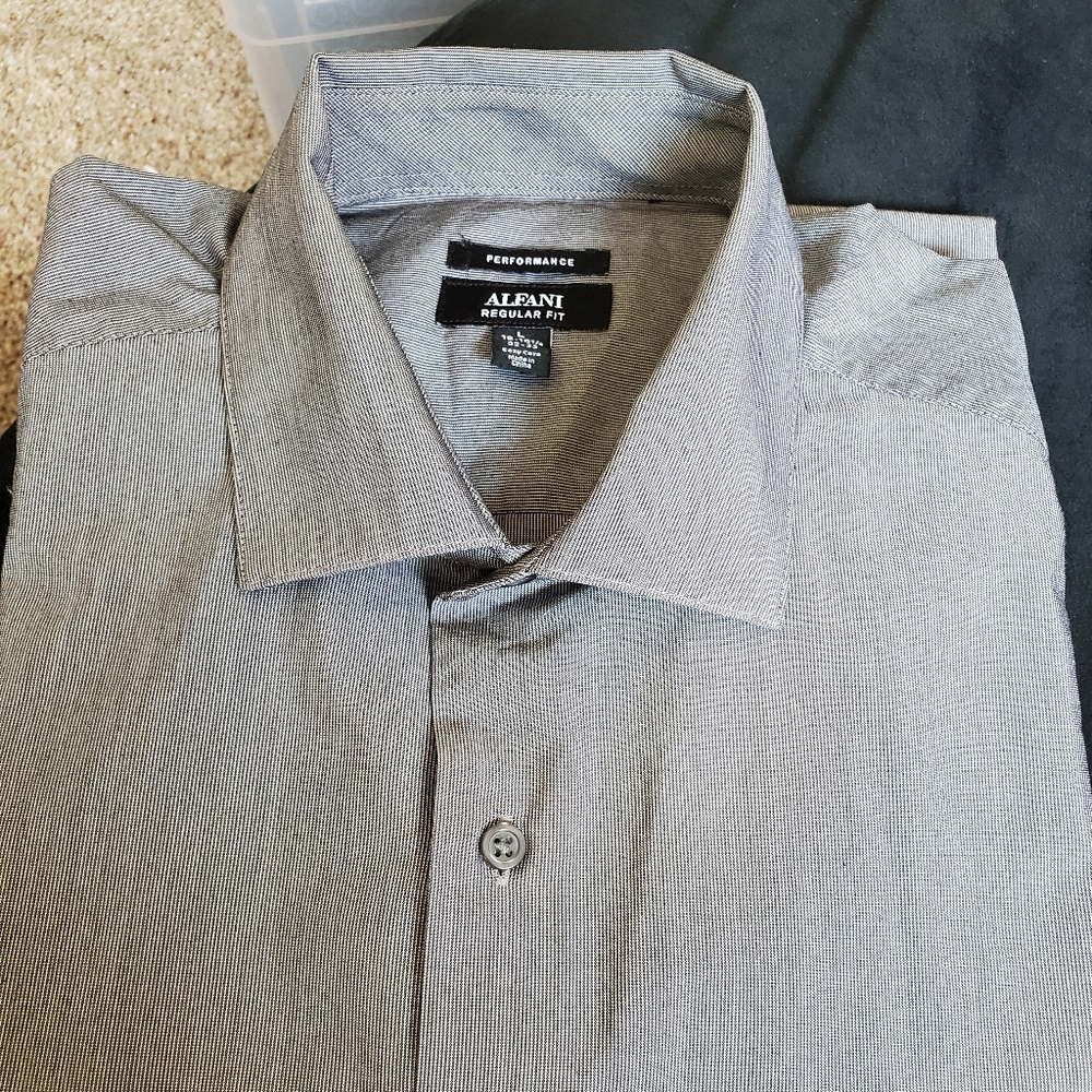 Alfani large regular fit dress shirt (16 - 16.5 size) (32 - 33 size)